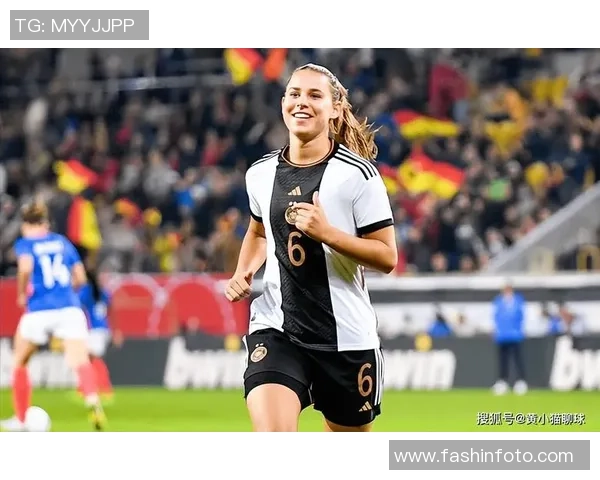 2023年世界百大女足球星排名揭晓 各大球员表现引发热议 2023年世界百大女足球星排名揭晓 各大球员表现引发热议