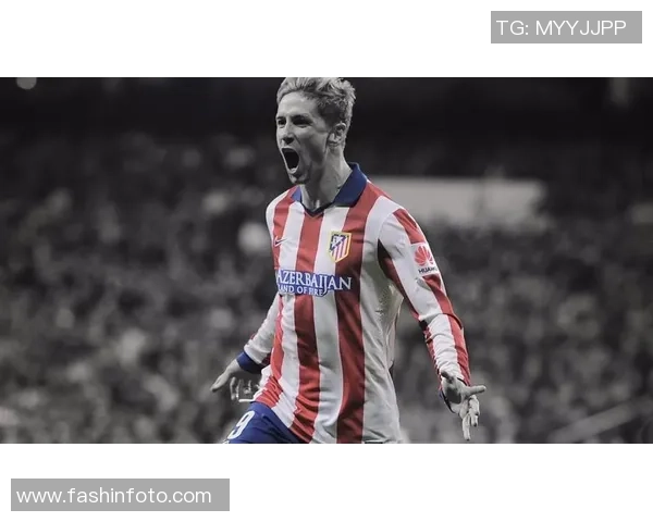 四大足球巨星壁纸精选图库尽显传奇风采与运动魅力 四大足球巨星壁纸精选图库尽显传奇风采与运动魅力