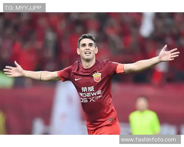 中国足球五大球星排名揭晓他们的成就与影响力不容忽视 中国足球五大球星排名揭晓他们的成就与影响力不容忽视