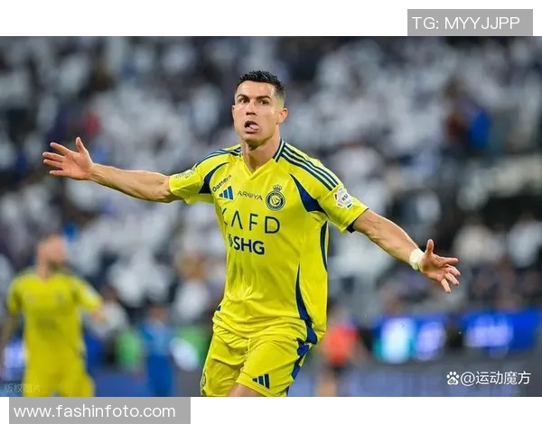 各大足球明星的标志性象征与个人品牌塑造分析