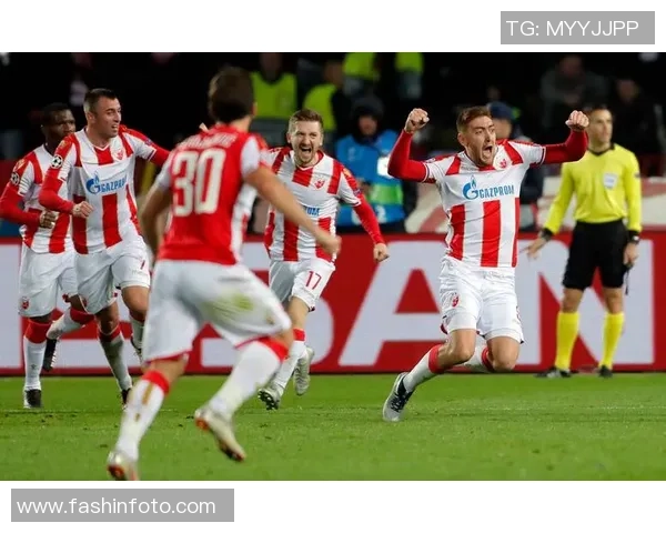 世界足球十三号球星排名解析 哪些球员能够脱颖而出引发热议 世界足球十三号球星排名解析 哪些球员能够脱颖而出引发热议